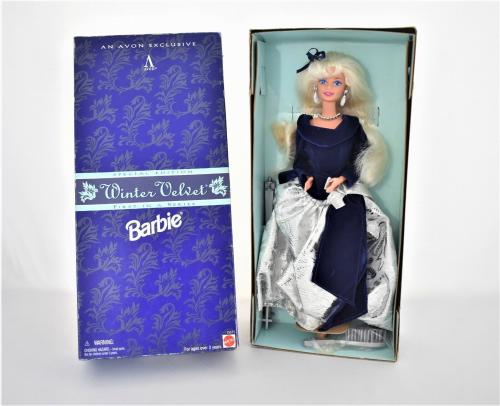 Коллекционная кукла Барби Зимний Вельвет, 95 г.